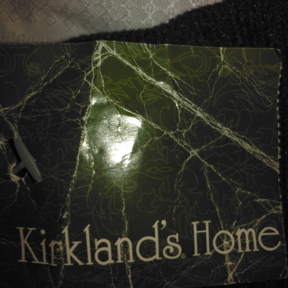 Handbag - Picture 3 of 8